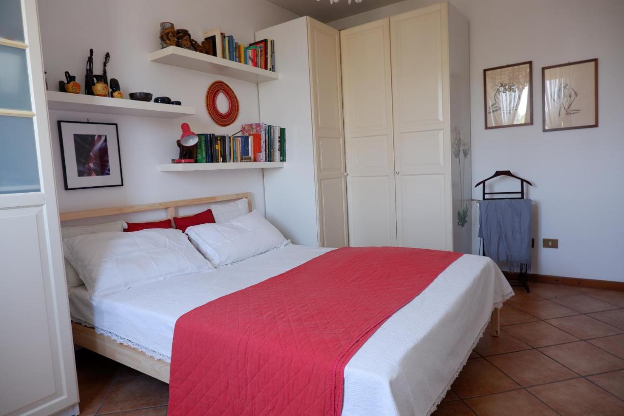 Bed and Breakfast Latte E Menta Motta Visconti Exterior foto