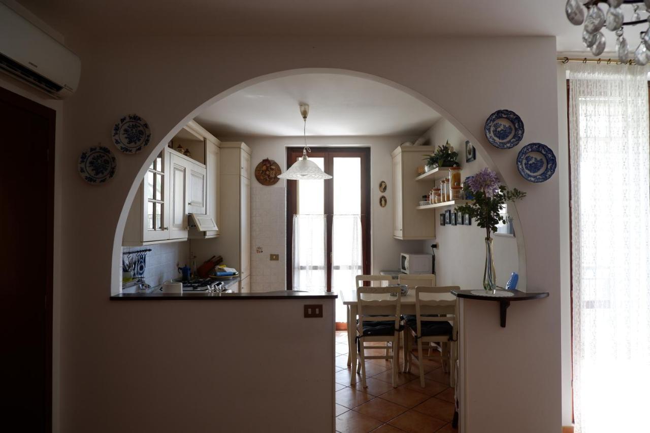 Bed and Breakfast Latte E Menta Motta Visconti Exterior foto