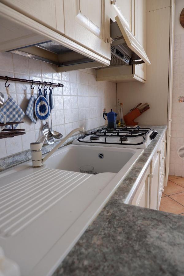 Bed and Breakfast Latte E Menta Motta Visconti Exterior foto